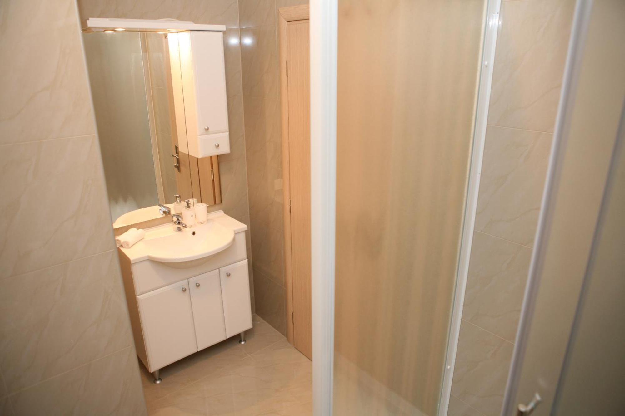 Apartments Sanja โตรกีร์ ภายนอก รูปภาพ