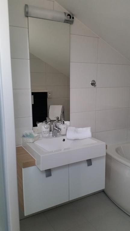Apartments Sanja โตรกีร์ ภายนอก รูปภาพ
