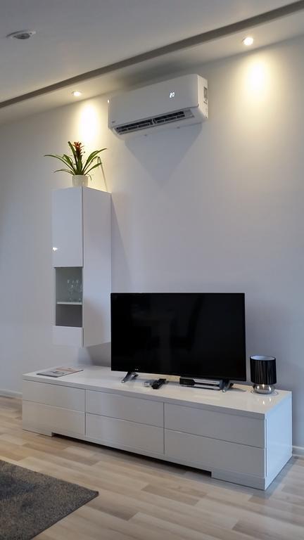 Apartments Sanja โตรกีร์ ภายนอก รูปภาพ