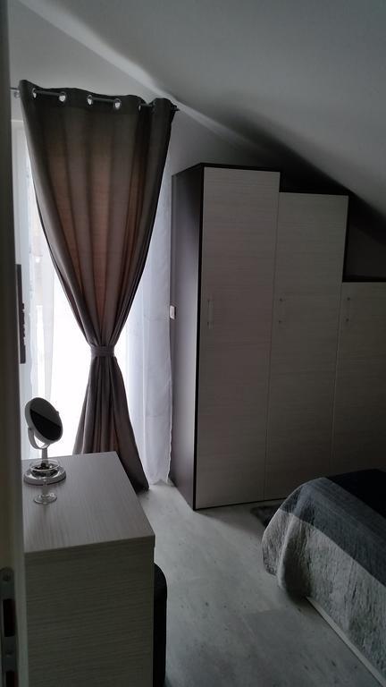 Apartments Sanja โตรกีร์ ภายนอก รูปภาพ