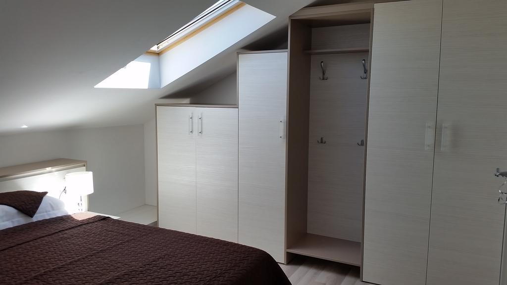 Apartments Sanja โตรกีร์ ภายนอก รูปภาพ